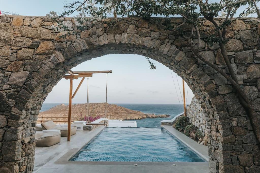 Private Cliffside Villa "150 Meters From The Beach" Mykonos Town Exterior photo